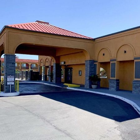 Quality Inn Redding Near I-5 Εξωτερικό φωτογραφία
