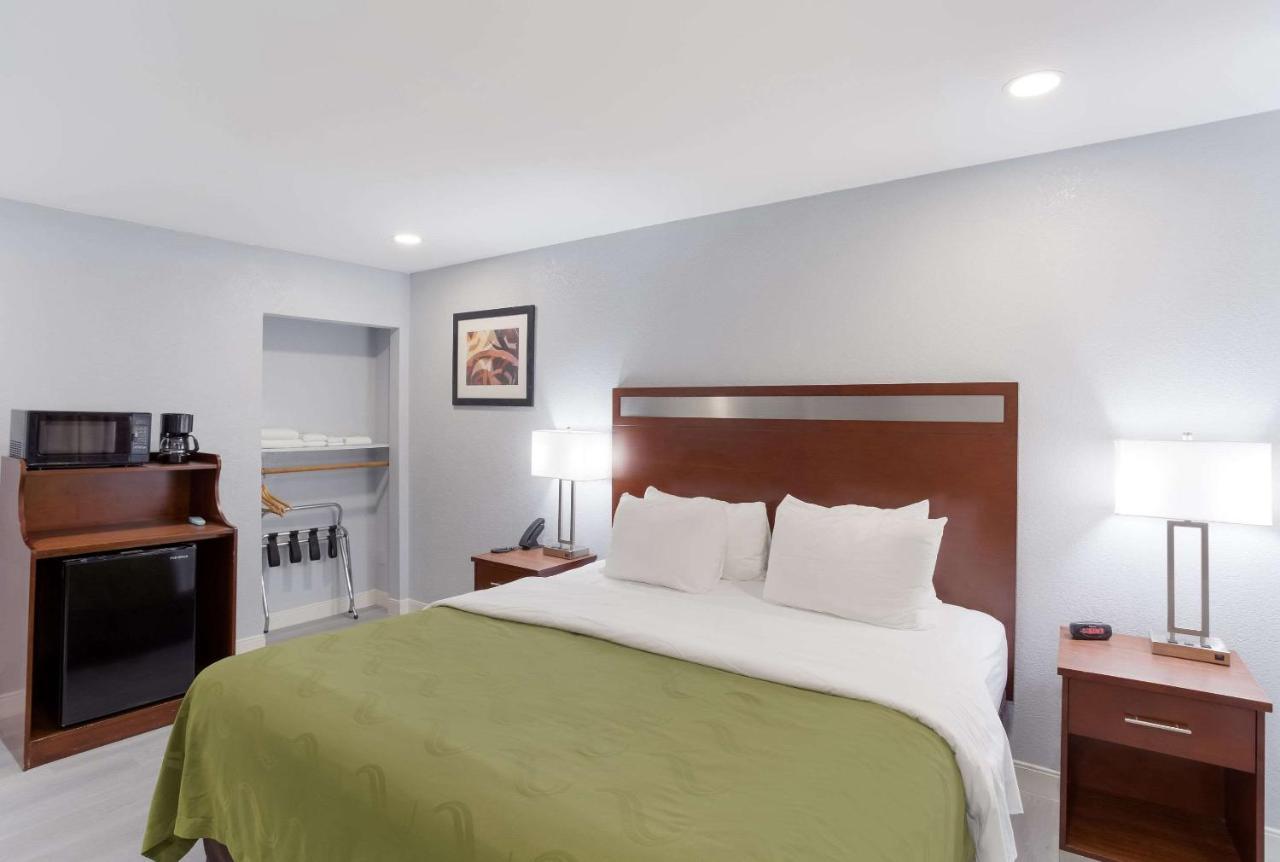 Quality Inn Redding Near I-5 Εξωτερικό φωτογραφία