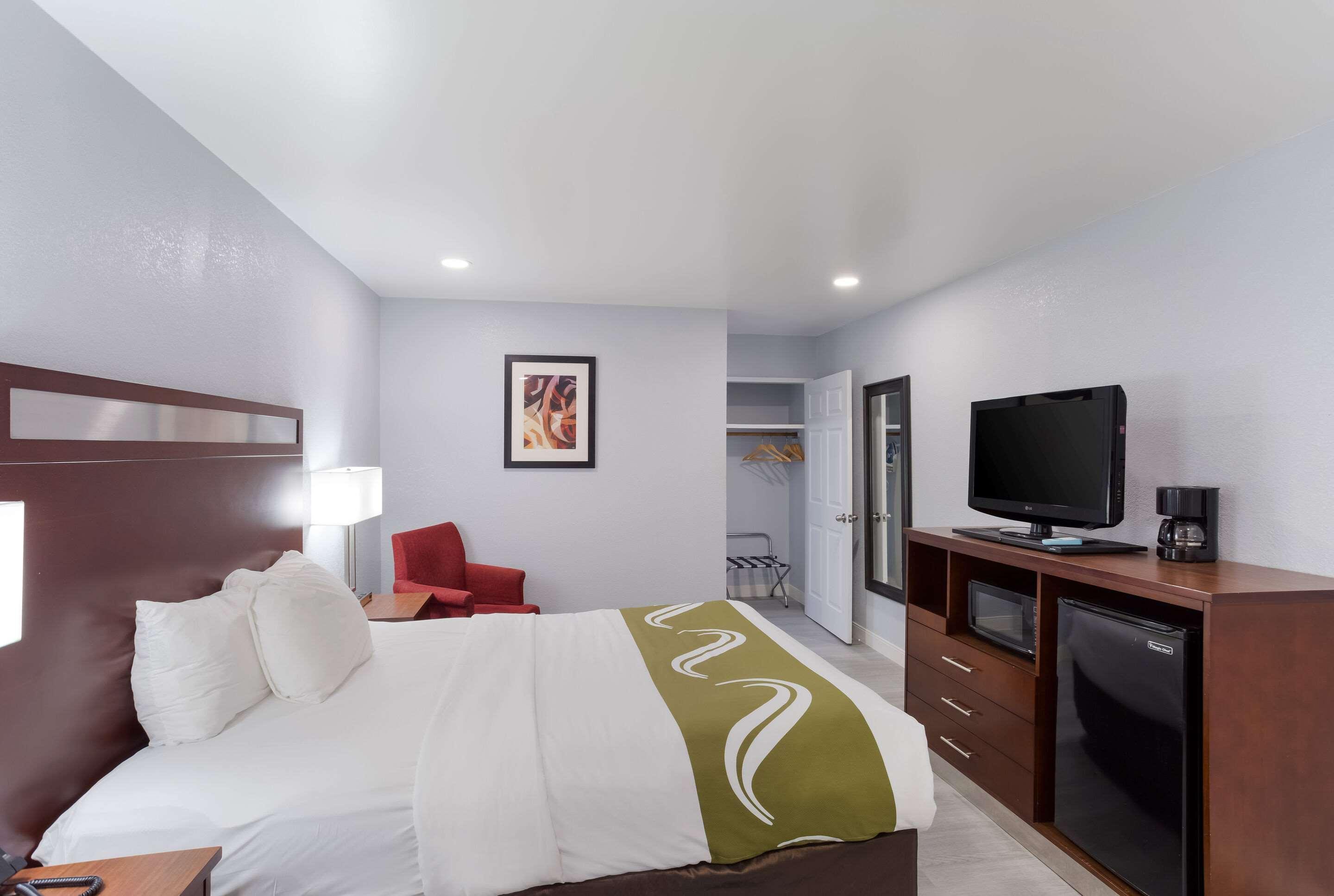 Quality Inn Redding Near I-5 Εξωτερικό φωτογραφία