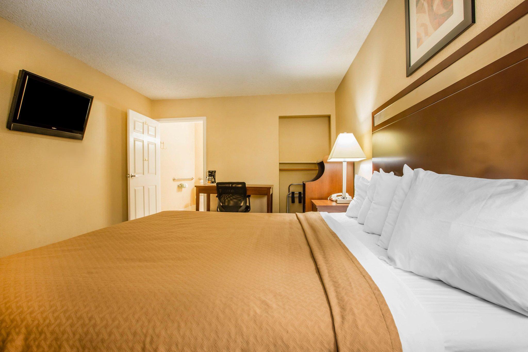 Quality Inn Redding Near I-5 Εξωτερικό φωτογραφία