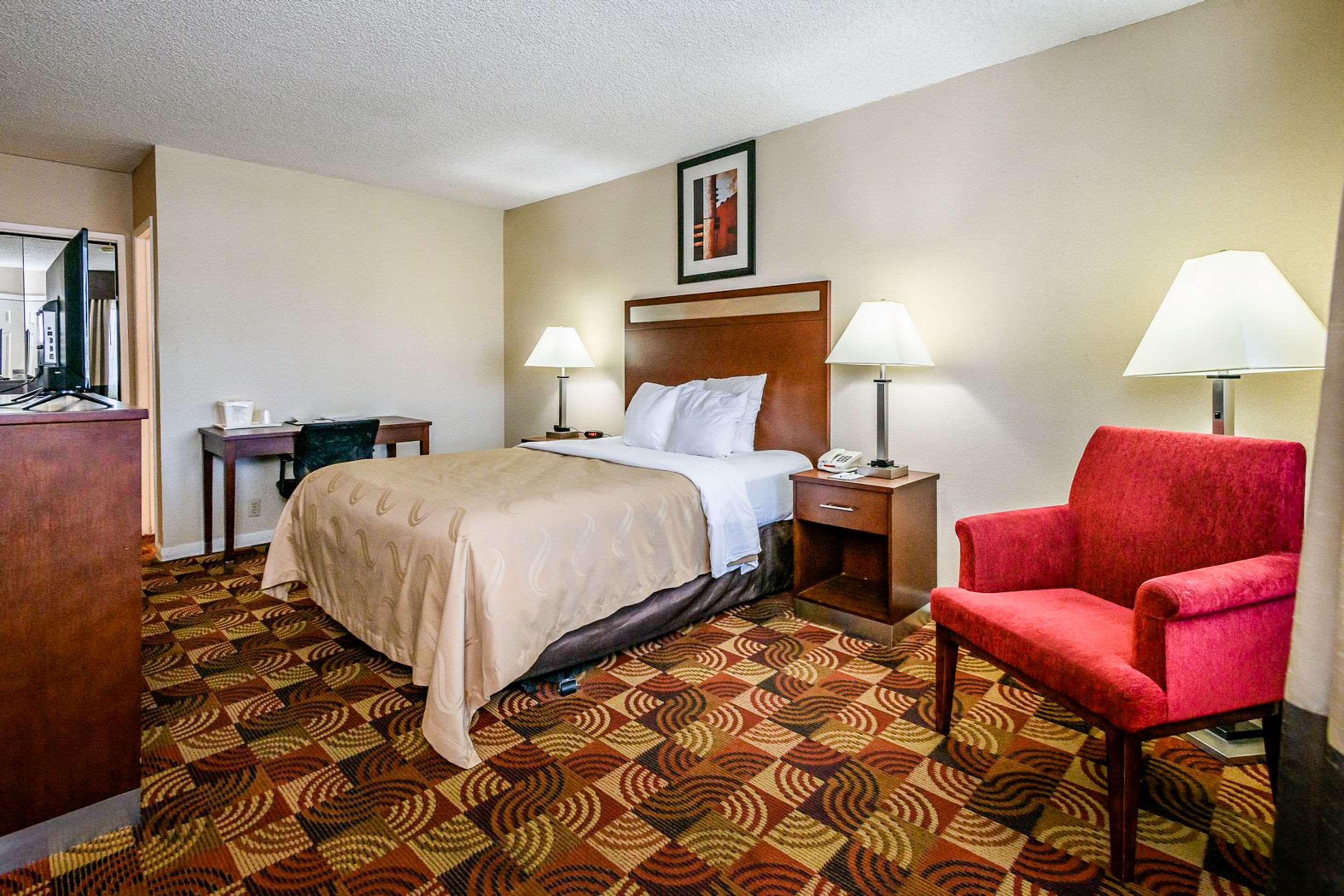 Quality Inn Redding Near I-5 Εξωτερικό φωτογραφία